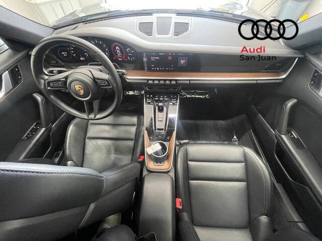 2021 Porsche 911 Carrera