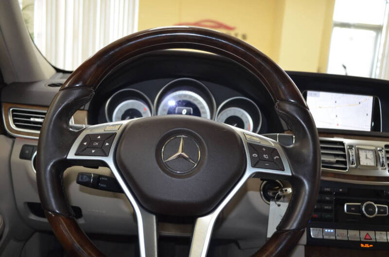 2014 Mercedes-Benz E-Class E 550 4MATIC