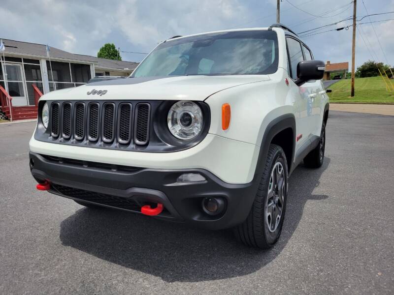 2017 Jeep Renegade for sale at A & R Autos in Piney Flats TN