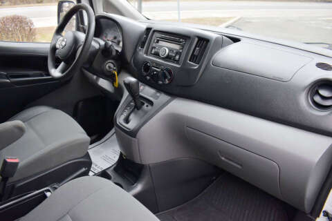 2017 Nissan NV200 SV