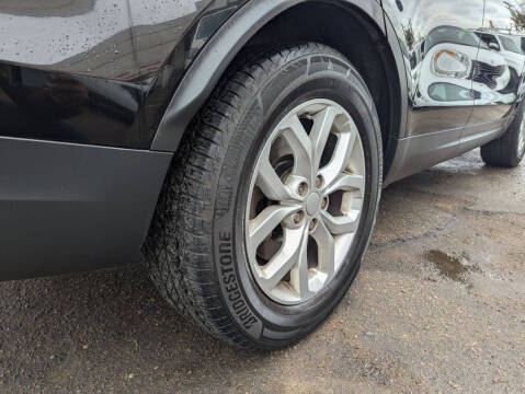 2017 Land Rover Discovery SE