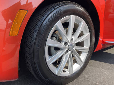 2018 Volkswagen Beetle 2.0T S