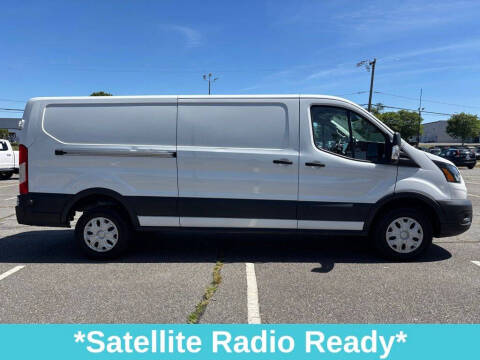 2022 Ford E-Transit