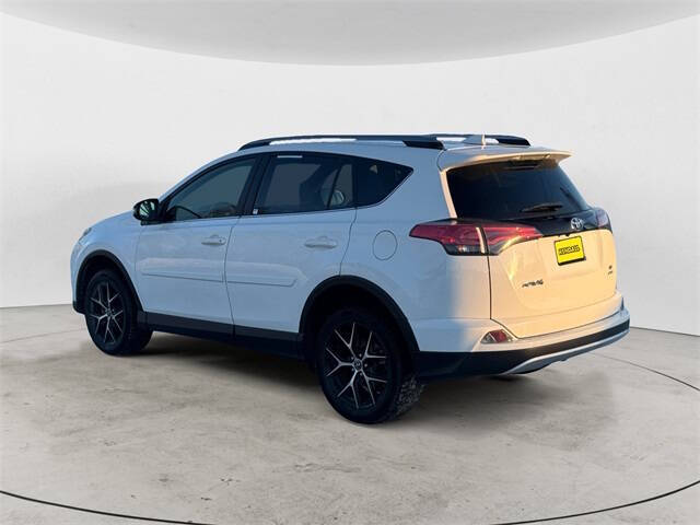 2018 Toyota RAV4 SE