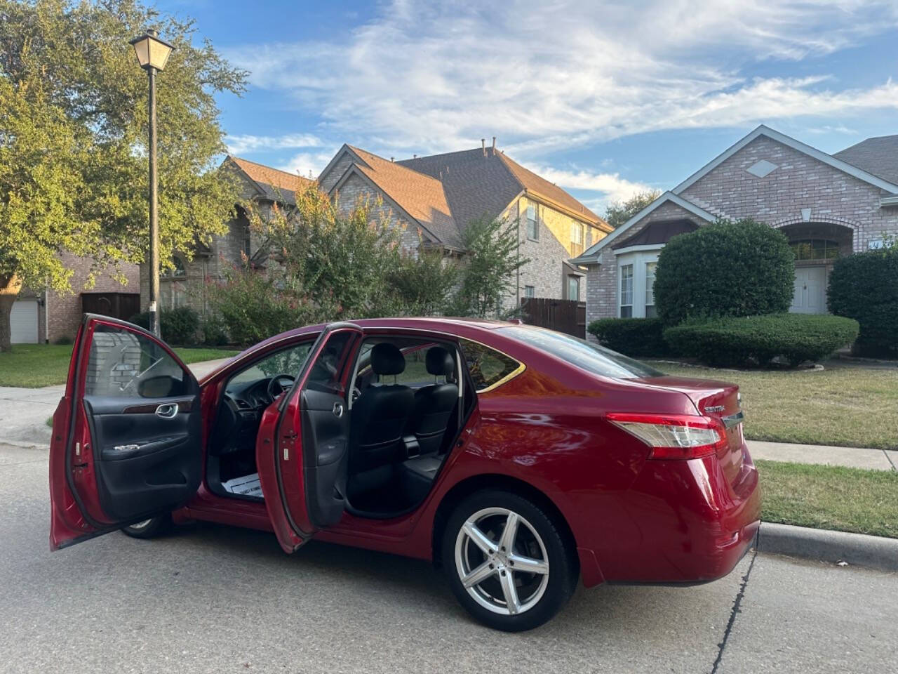 2013 Nissan Sentra for sale at Sarenco Auto Inc in Dallas, TX