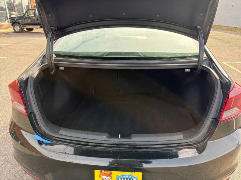 2020 Hyundai Elantra