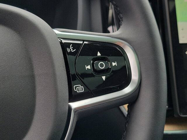 2026 Volvo XC60 B5 Core