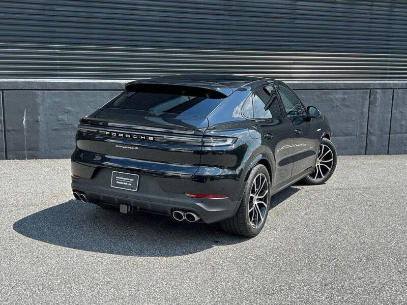 2025 Porsche Cayenne S E-Hybrid Coupe