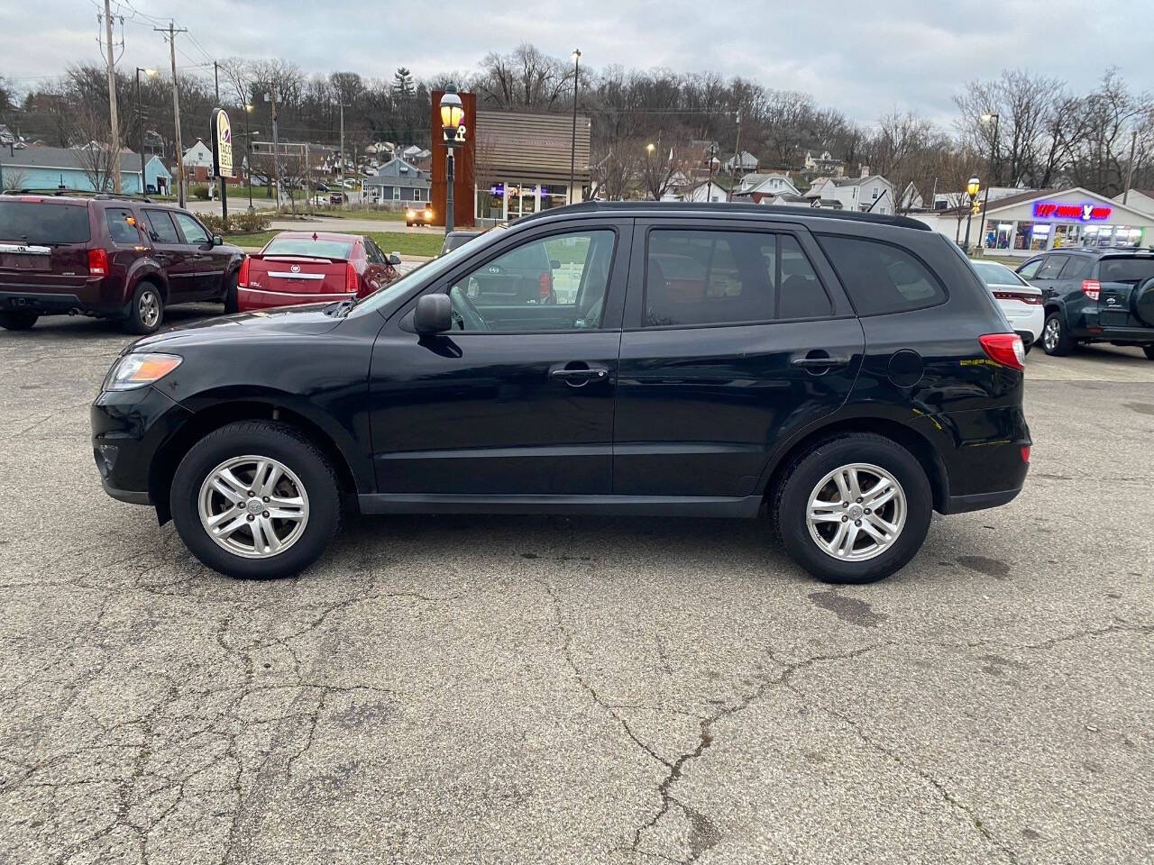 2012 Hyundai SANTA FE for sale at First Choice Auto Center LLC in Cincinnati, OH