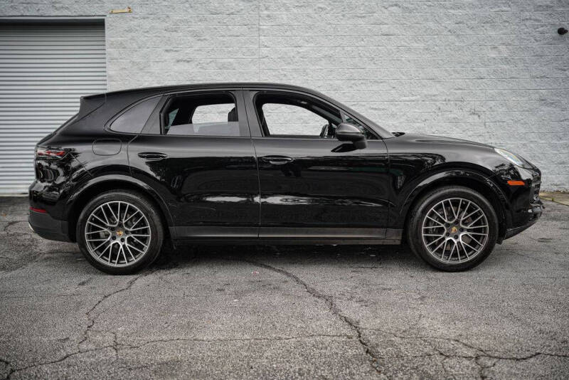 2023 Porsche Cayenne