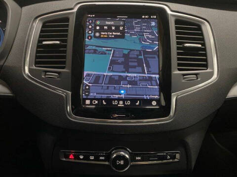 2025 Volvo XC90 B5 Core Bright Theme