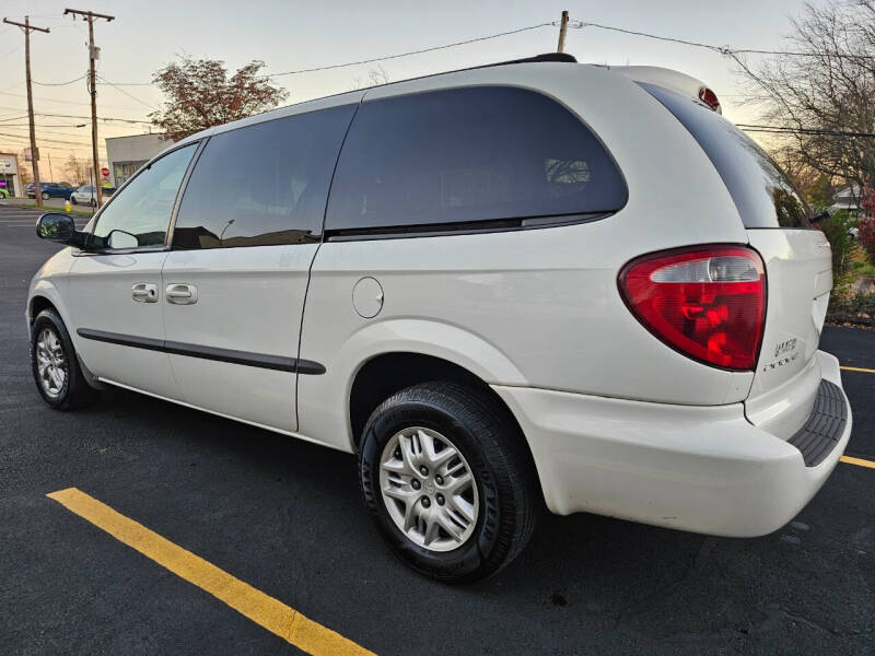 2002 Dodge Grand Caravan Sport photo 5