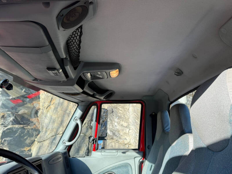 2003 International DuraStar 4300