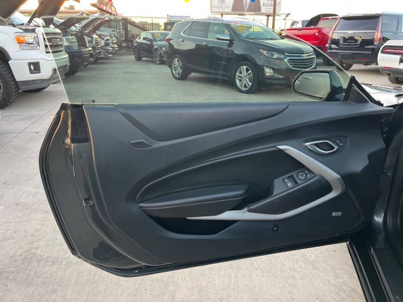 2017 Chevrolet Camaro LT