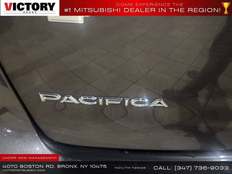 2021 Chrysler Pacifica Touring L