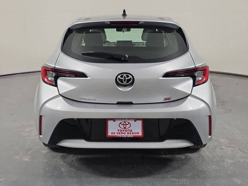 2026 Toyota Corolla Hatchback SE