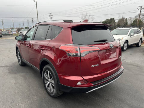 2018 Toyota RAV4 XLE