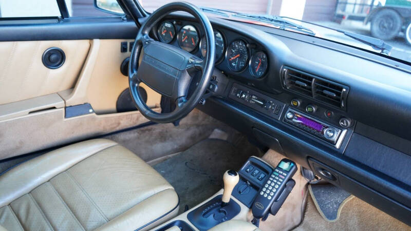 1991 Porsche 911 Carrera 2