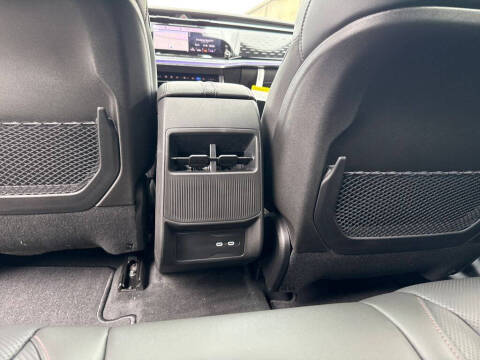 2025 Jeep Wagoneer S Limited