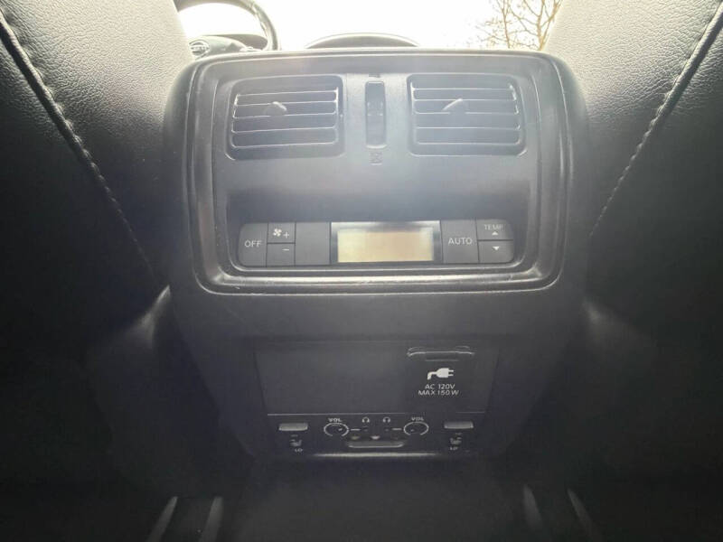 2014 Nissan Pathfinder Platinum