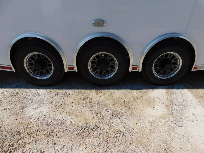 2025 United Trailers UAT 34' Aluminum Stacker Loade