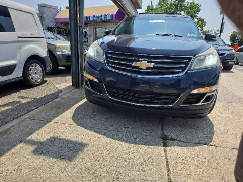 2017 Chevrolet Traverse LT