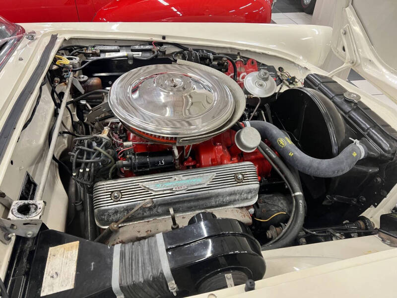 1957 Ford Thunderbird