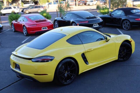 2021 Porsche 718 Cayman