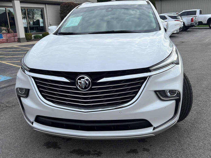 2022 Buick Enclave Essence