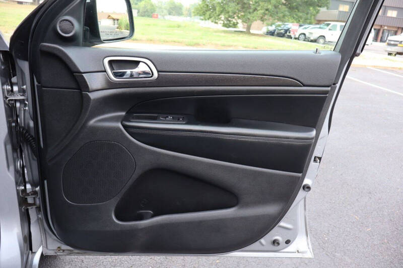 2017 Jeep Grand Cherokee Altitude