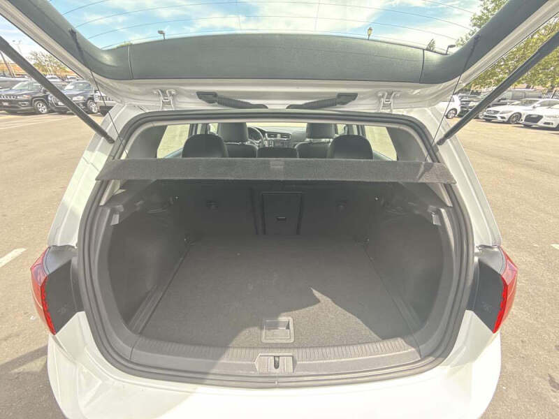 2020 Volkswagen Golf TSI