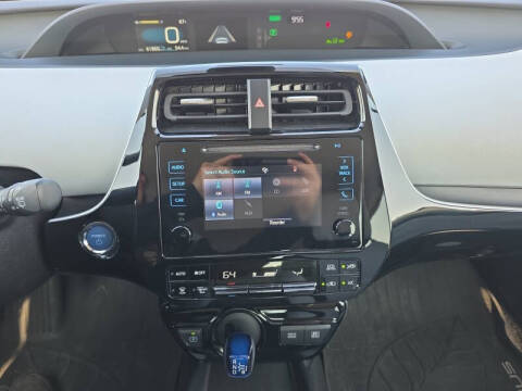 2019 Toyota Prius LE AWD-e