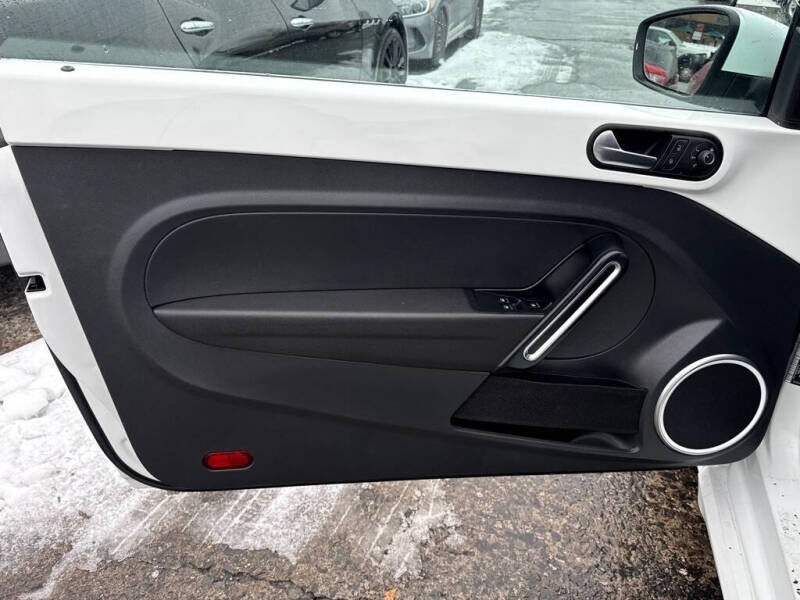 2015 Volkswagen Beetle Convertible