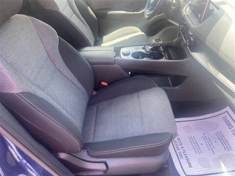 2022 Nissan Rogue SV