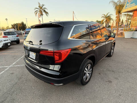 2017 Honda Pilot EX