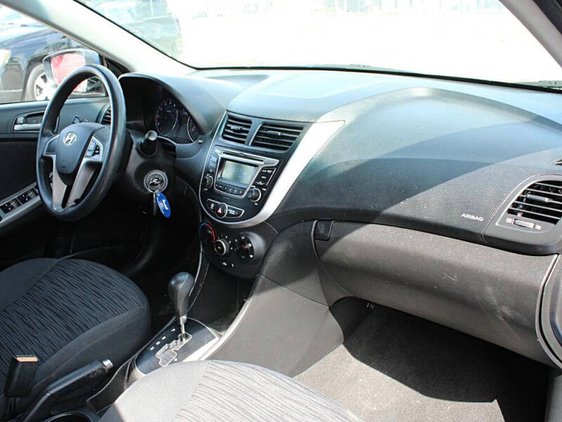 2017 Hyundai Accent