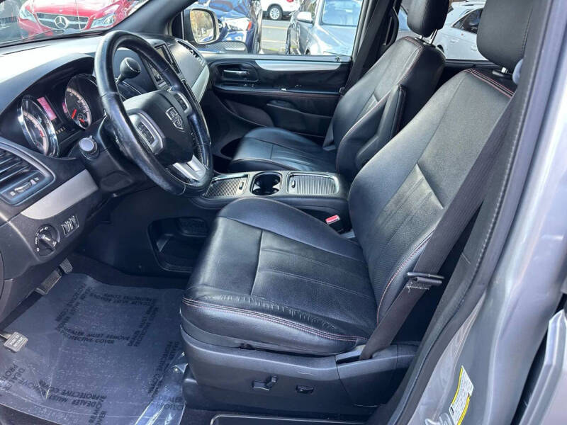 2018 Dodge Grand Caravan GT