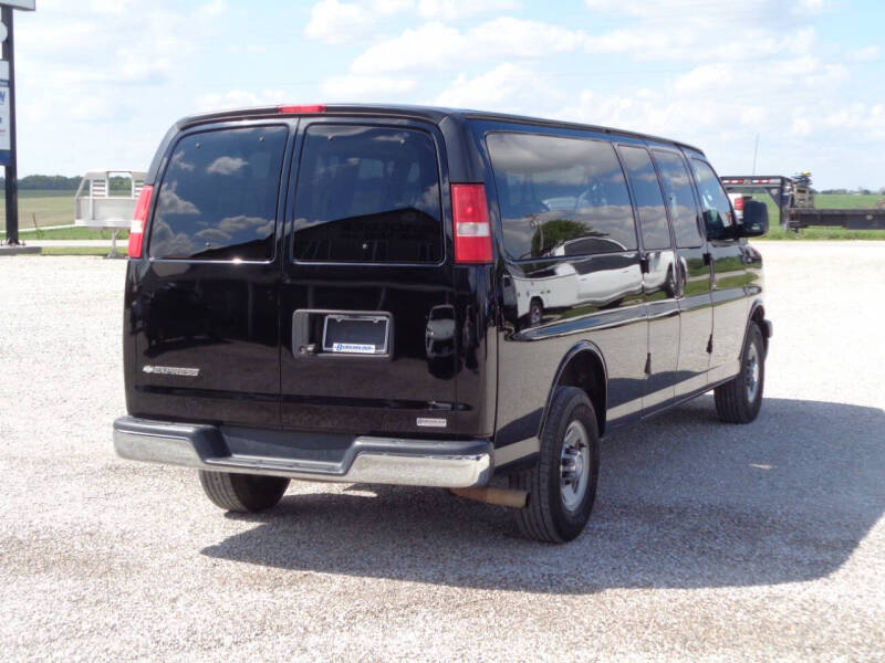 2017 Chevrolet Express LT 3500