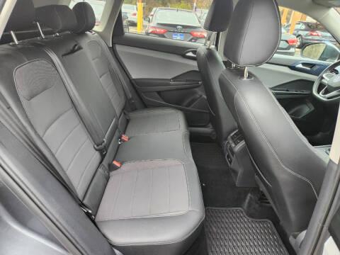 2022 Volkswagen Taos SE