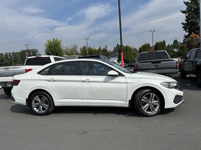 2024 Volkswagen Jetta SE