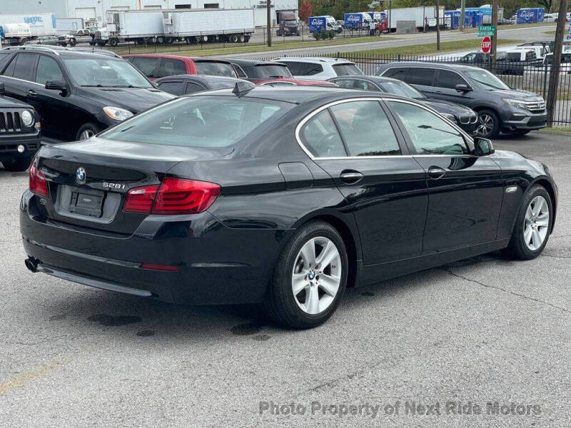 2013 BMW 5 Series 528i