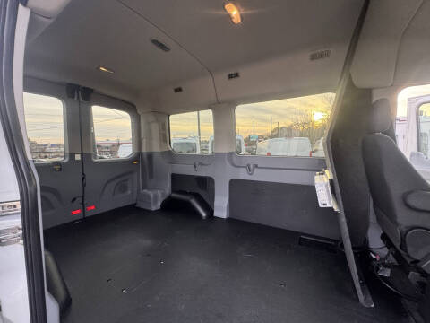 2016 Ford Transit 150 XLT