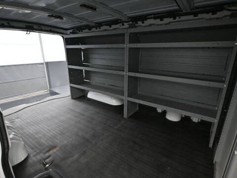 2022 Chevrolet Express 2500