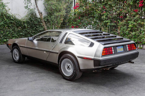 1981 DeLorean DMC-12