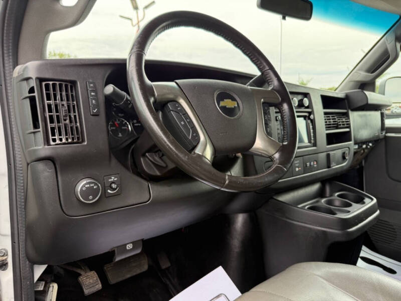 2019 Chevrolet Express 2500