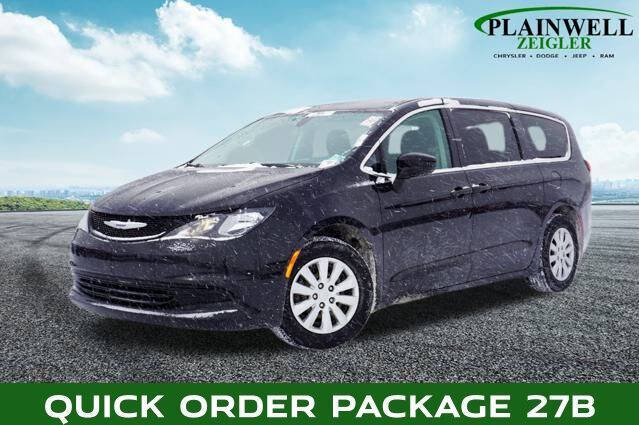 2020 Chrysler Voyager for sale at Zeigler Ford of Plainwell in Plainwell MI