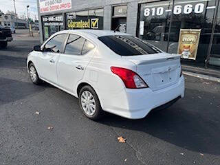 2019 Nissan Versa SV