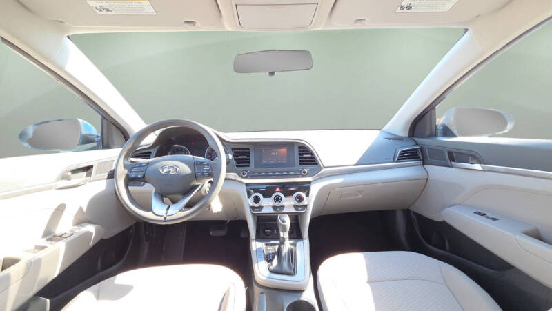 2019 Hyundai Elantra