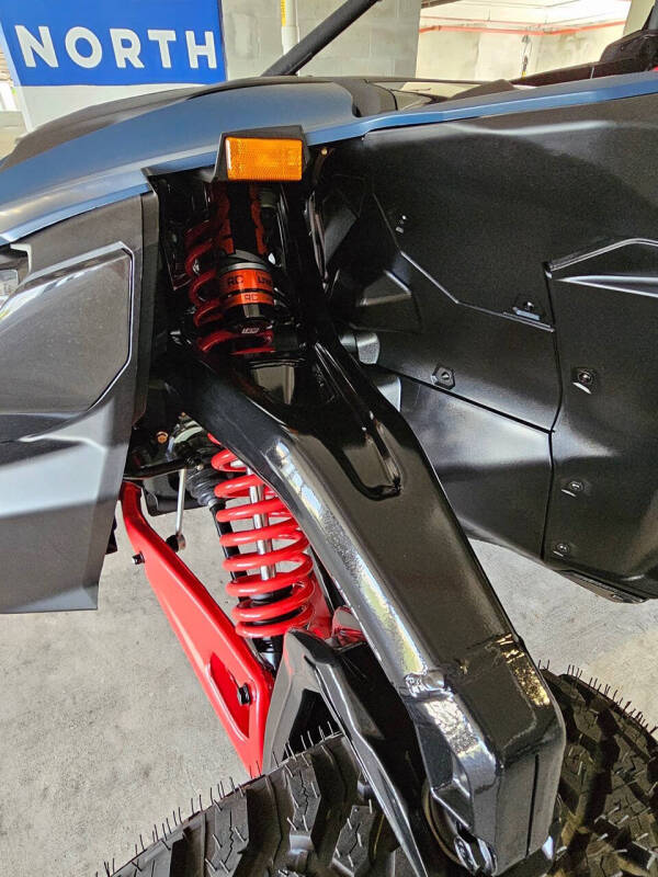 2025 Can-Am Maverick R X RS with Smart-sho