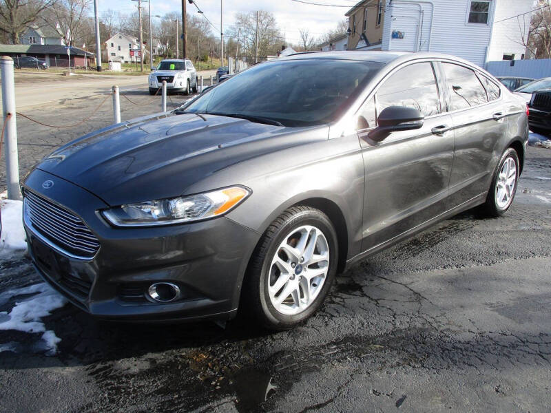 2015 Ford Fusion SE
